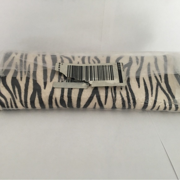 Aldo Leather Clutch Purse - Picture 3 of 5